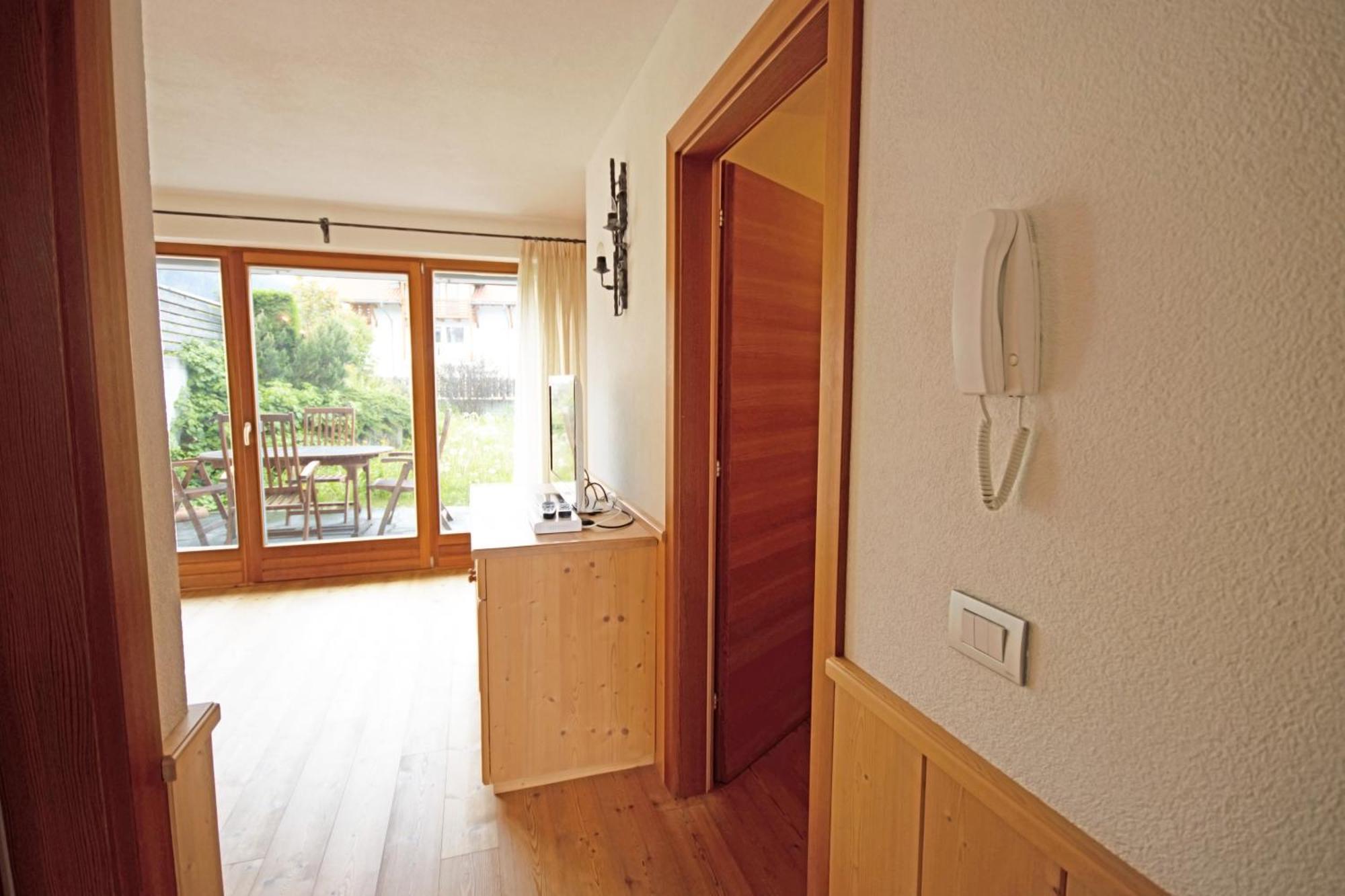 Aurturist Valdaora Roulette Apartment Bilik gambar