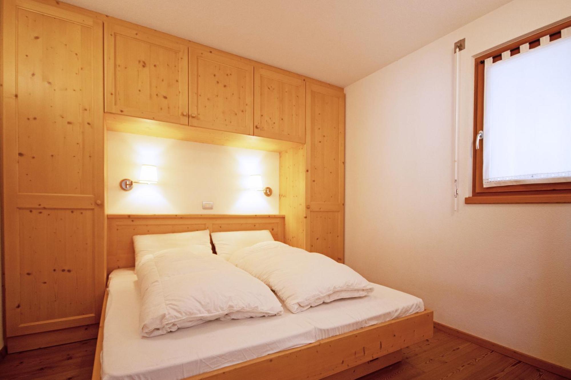 Aurturist Valdaora Roulette Apartment Bilik gambar